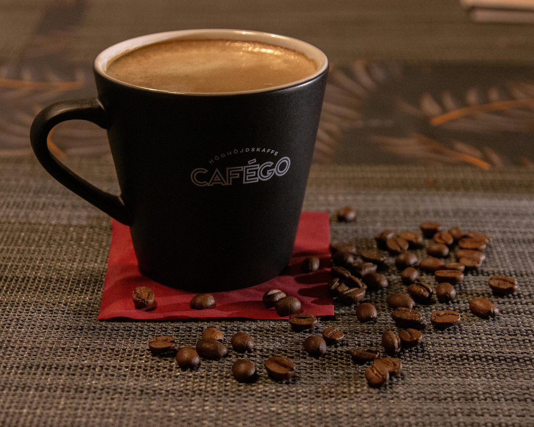 Branded Coffee Mug // custom coffee cups, branded mugs