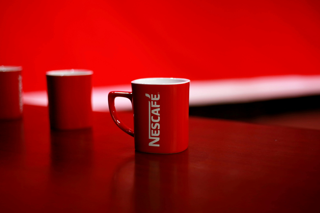 Branded Mugs // custom coffee mugs with logo, logo coffee mugs