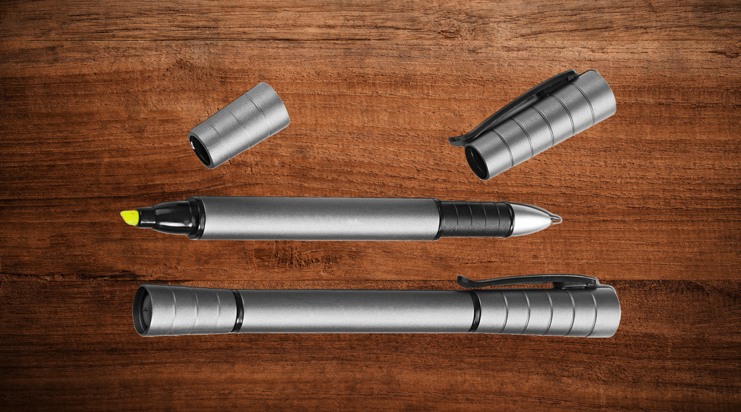 Highlighter pen on wooden background - highlighter pen - promotional pens