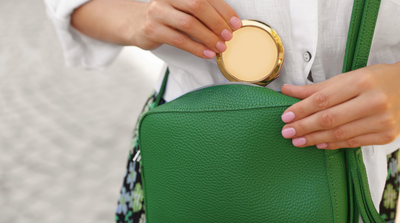 The Reflective Choice: Pocket Mirrors as Timeless Gifts for Her and Branded Triumphs for Events