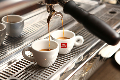 Using Custom Coffee Mugs as a Powerful Branding Tool