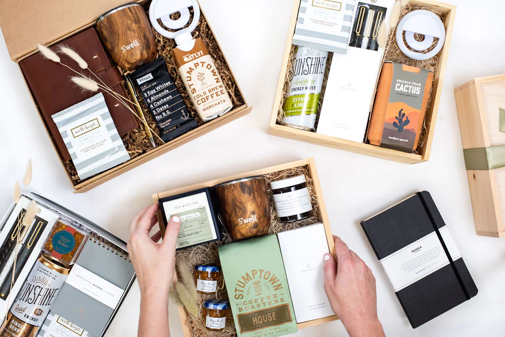 Top 10 Unique Corporate Gift Ideas for 2024: Make a Lasting Impression