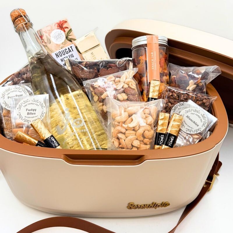 Sip & Share Sparkling Grape Juice Cooler Gift Hamper