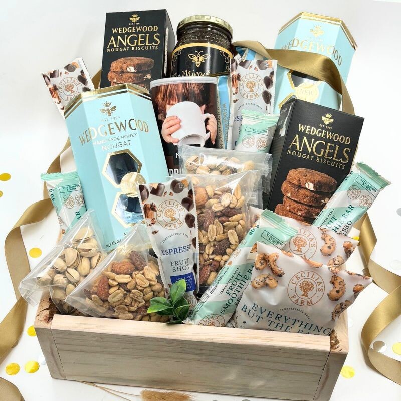 Family Kosher Snack Hamper
