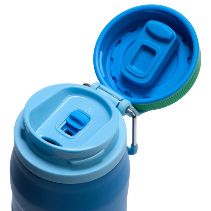 The IceFlow™ Bottle Twist Flip 0.7L / 24oz