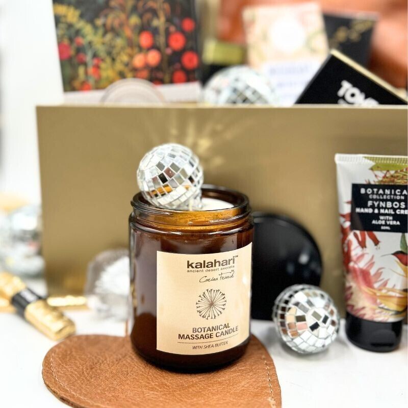 Signature Collection Leather & Oud Gift Hamper
