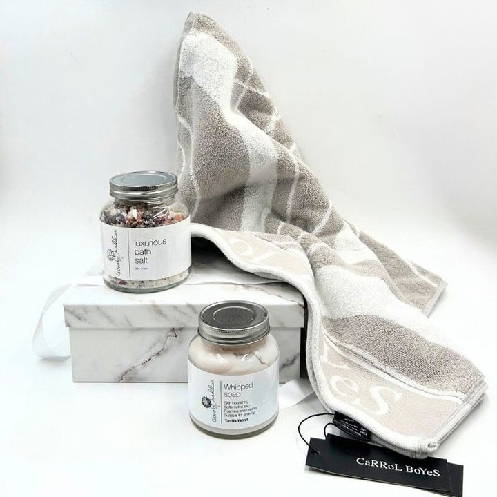 Signature Collection Mystique Magnetic Gift Box
