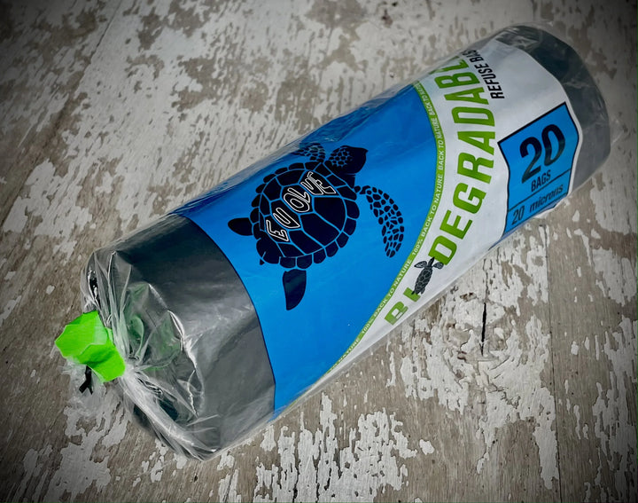Biodegradable Refuse Bags on a Roll Black
