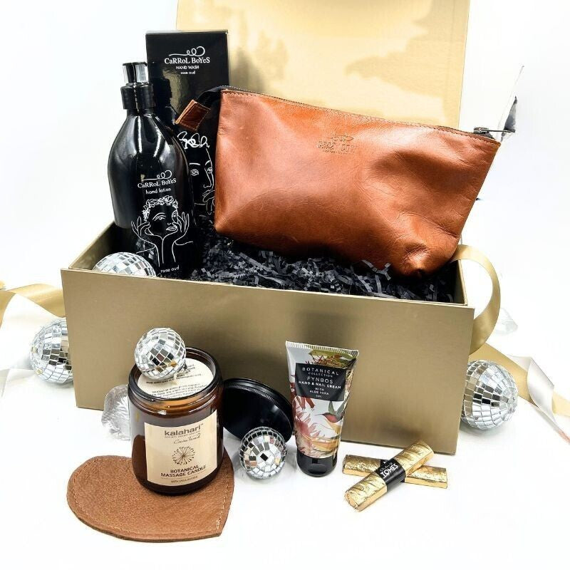 Signature Collection Leather & Oud Gift Hamper