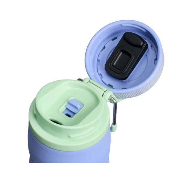 The IceFlow™ Bottle Twist Flip 0.7L / 24oz