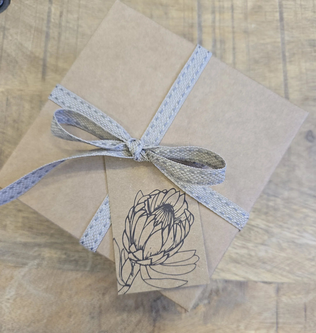Protea Kraft Gift Tags